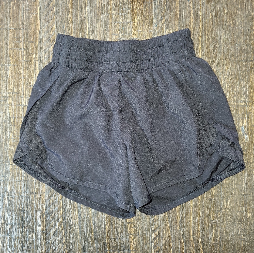 Girl's workout shorts SZ M